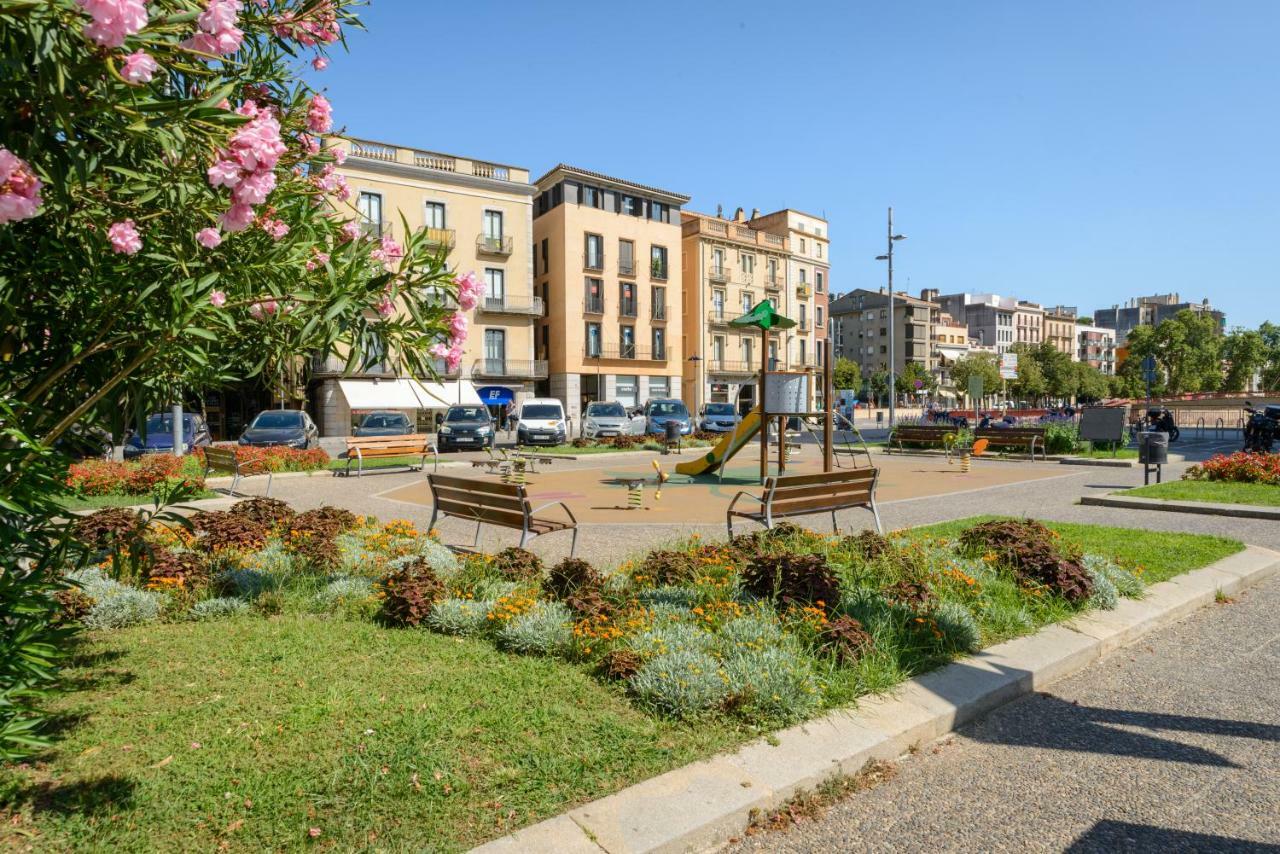 Apg Placa Catalunya Girona Luaran gambar